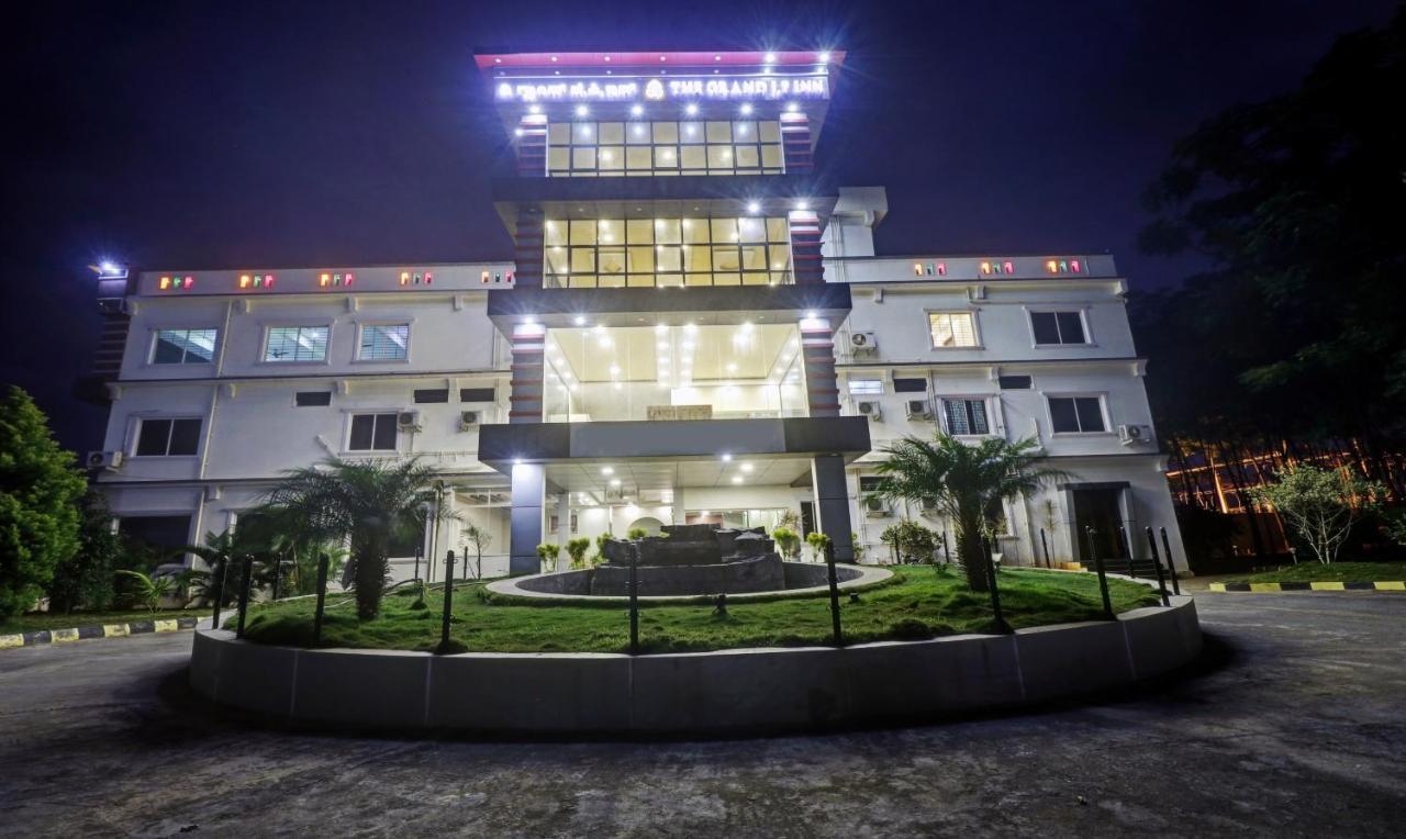 Grand Jp Inn Near 2 Km From Gundlupet Bus Stand Екстер'єр фото