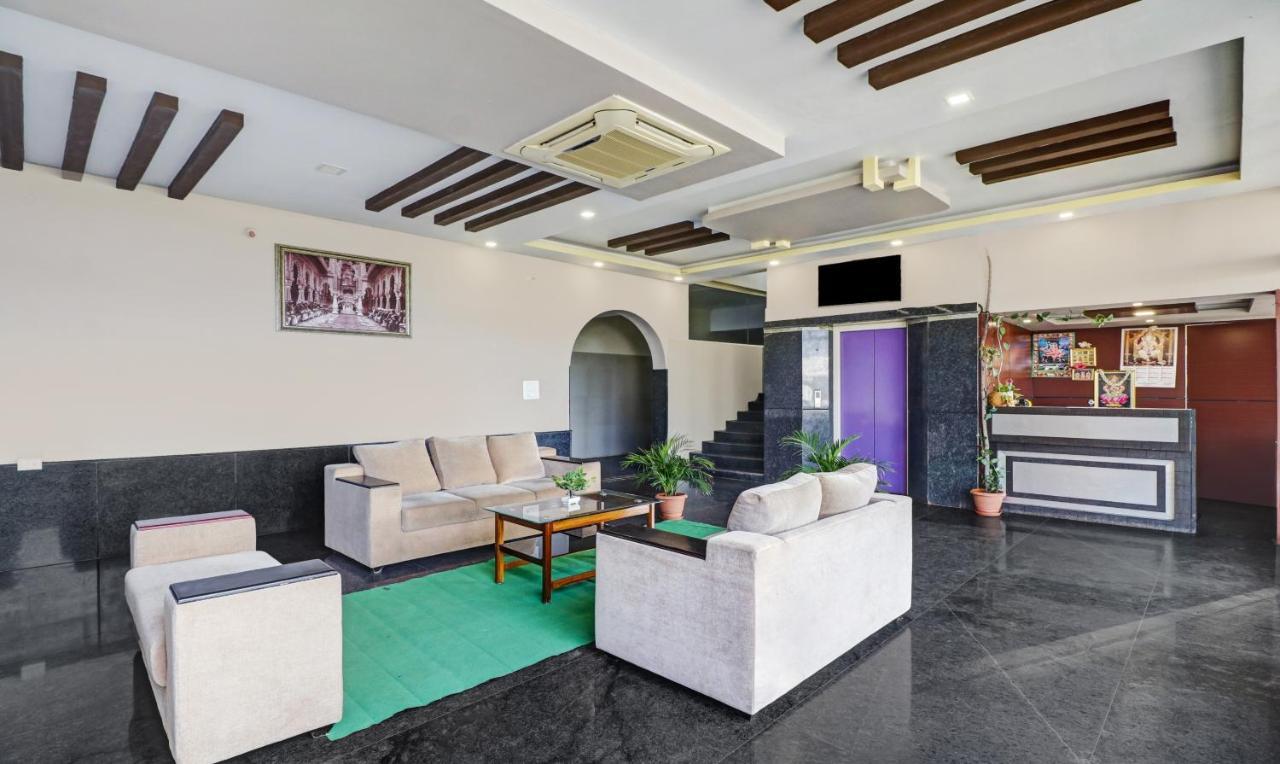 Grand Jp Inn Near 2 Km From Gundlupet Bus Stand Екстер'єр фото