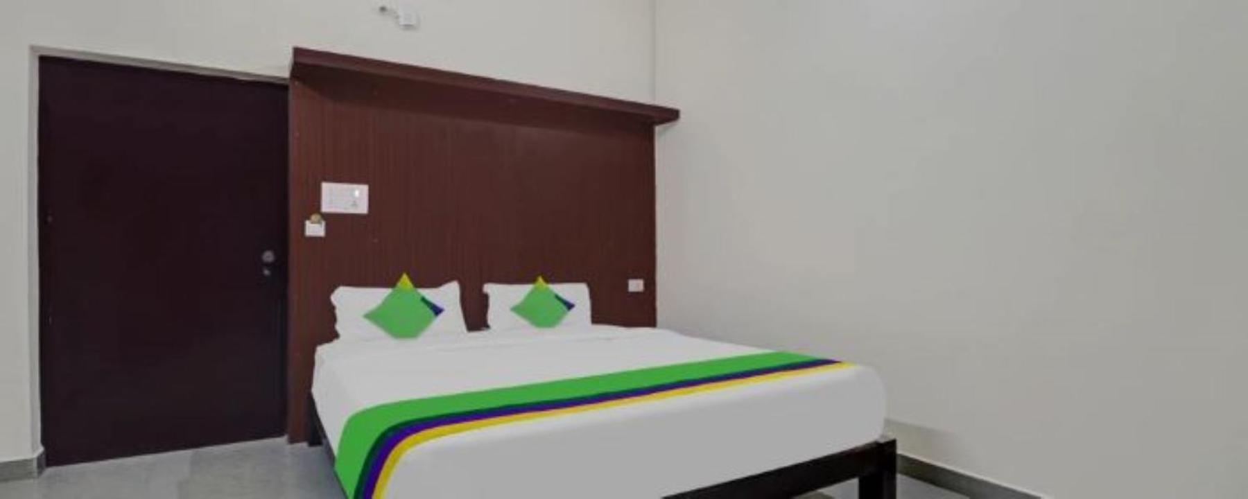 Grand Jp Inn Near 2 Km From Gundlupet Bus Stand Екстер'єр фото